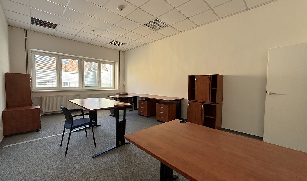 Pronájem kanceláře 152 m², Brno – náhled fotky 3