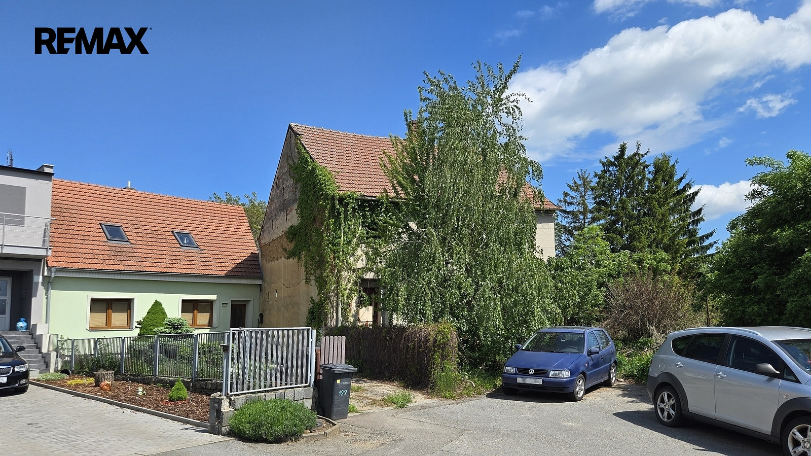 Prodej stavebního pozemku 3 685 m²