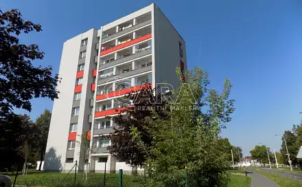 Pronájem bytu 1+1 35 m², Blahoutova, Pardubice - Studánka