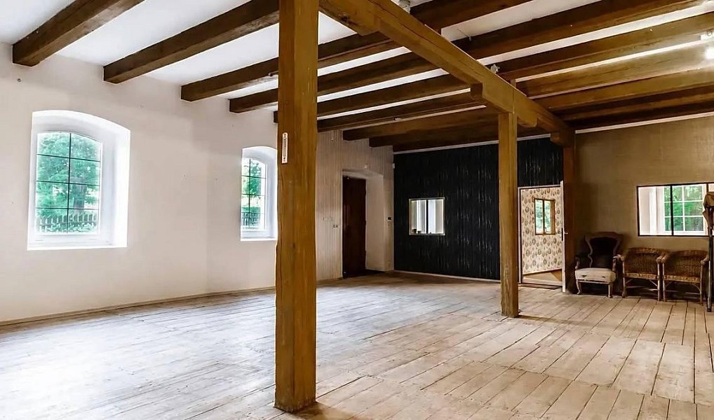 Pronájem domu 1 300 m² s pozemkem 1 022 m², Praha – náhled fotky 23