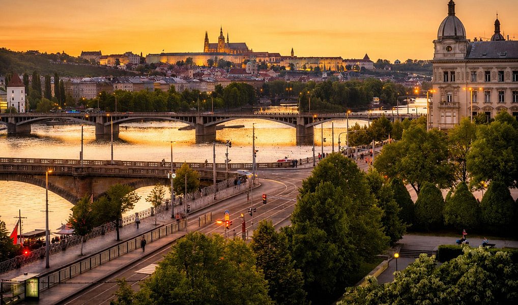 Pronájem bytu 3+1 108 m², Praha – náhled fotky 23