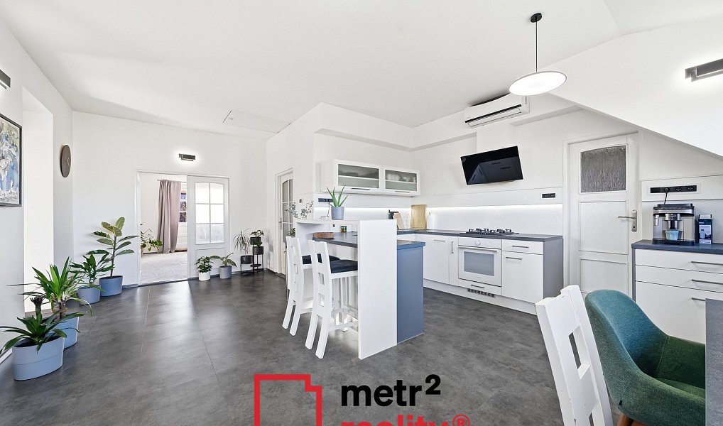 Prodej domu 678 m² s pozemkem 984 m², Olomouc – náhled fotky 32