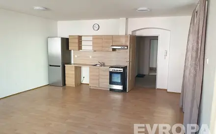 Pronájem bytu 1+kk 39 m², 5. května, Liberec - Liberec I-Staré Město