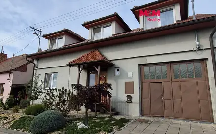 Prodej domu 235 m² s pozemkem 813 m², Polní, Mutěnice, okres Hodonín