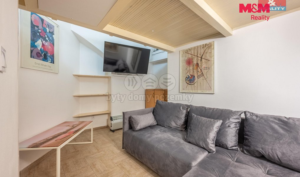 Prodej bytu 1+kk 25 m², Praha – náhled fotky 2