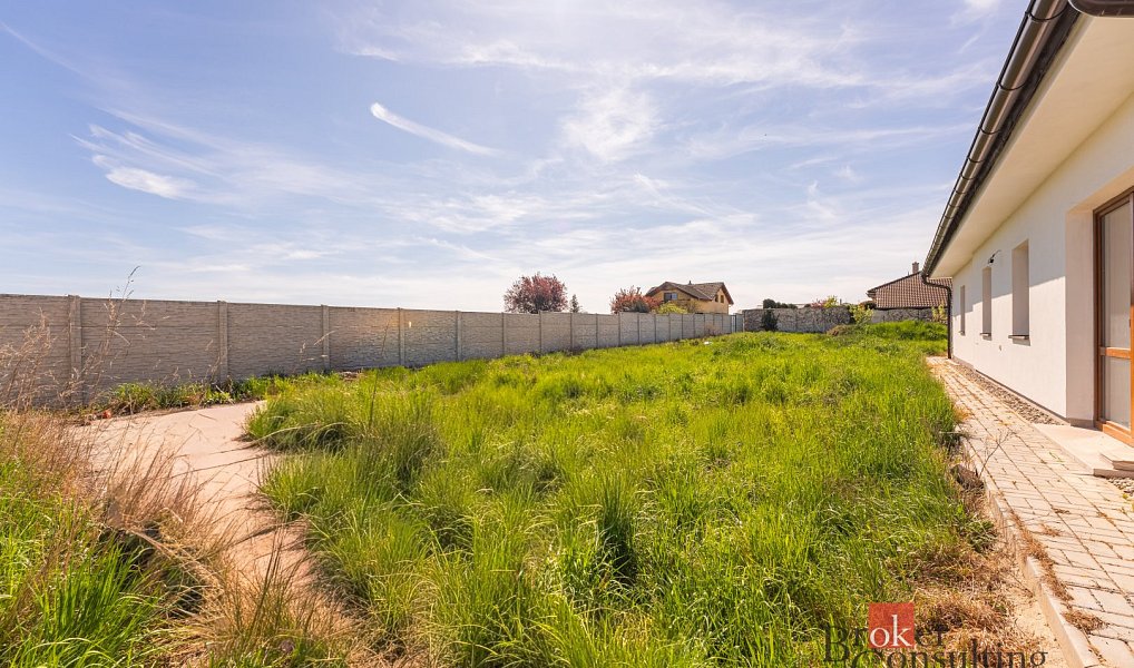 Prodej domu 102 m² s pozemkem 941 m², Hořín – náhled fotky 3