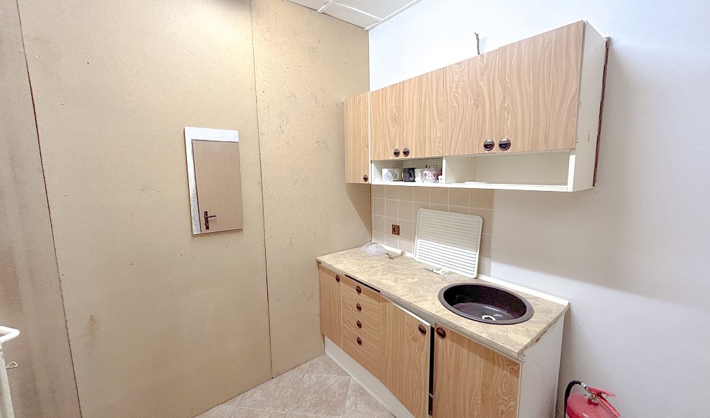 Pronájem obchodních prostor 310 m², Jeseník – náhled fotky 14