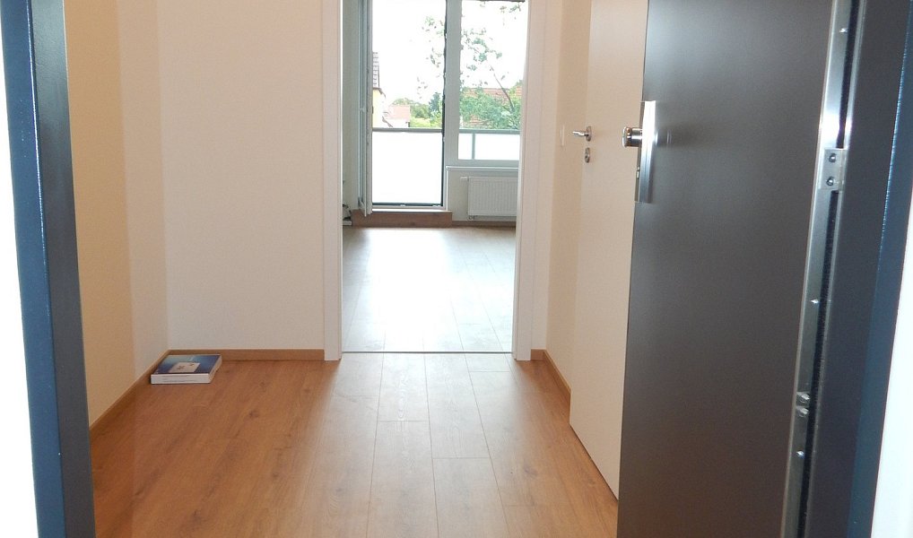 Prodej bytu 1+kk 29 m², Kladno – náhled fotky 13