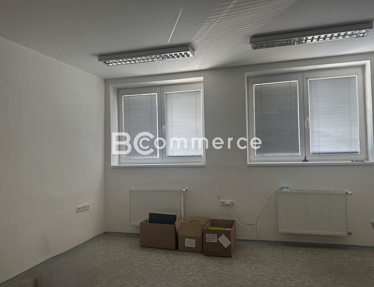 Pronájem kanceláře 173 m² — photo 5