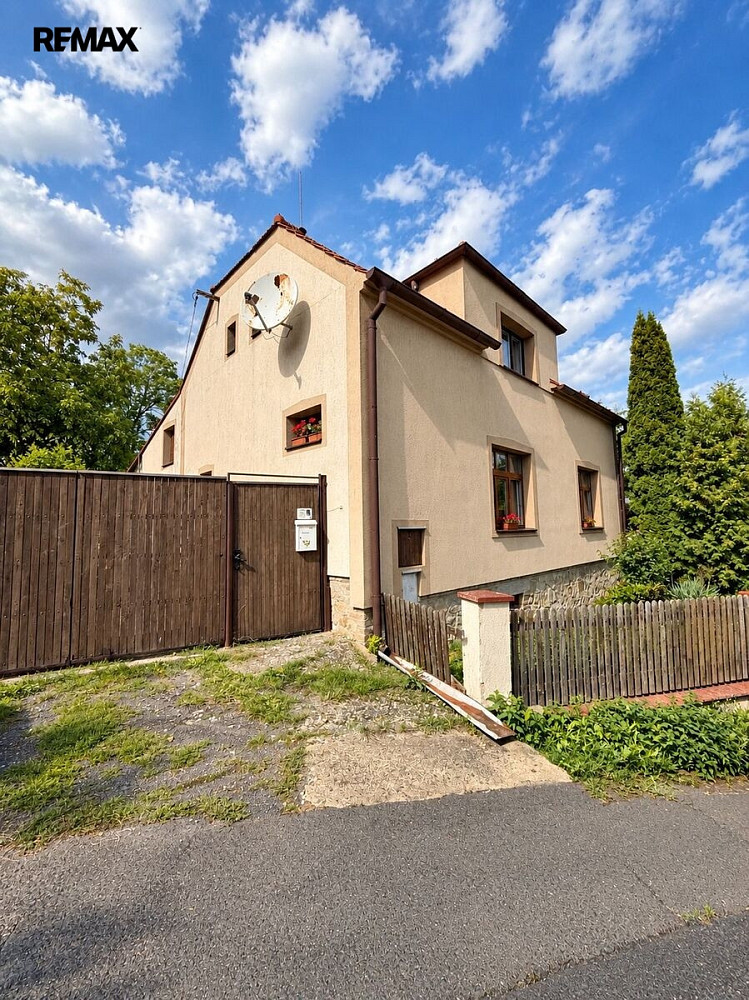 Prodej domu 90 m² s pozemkem 659 m²
