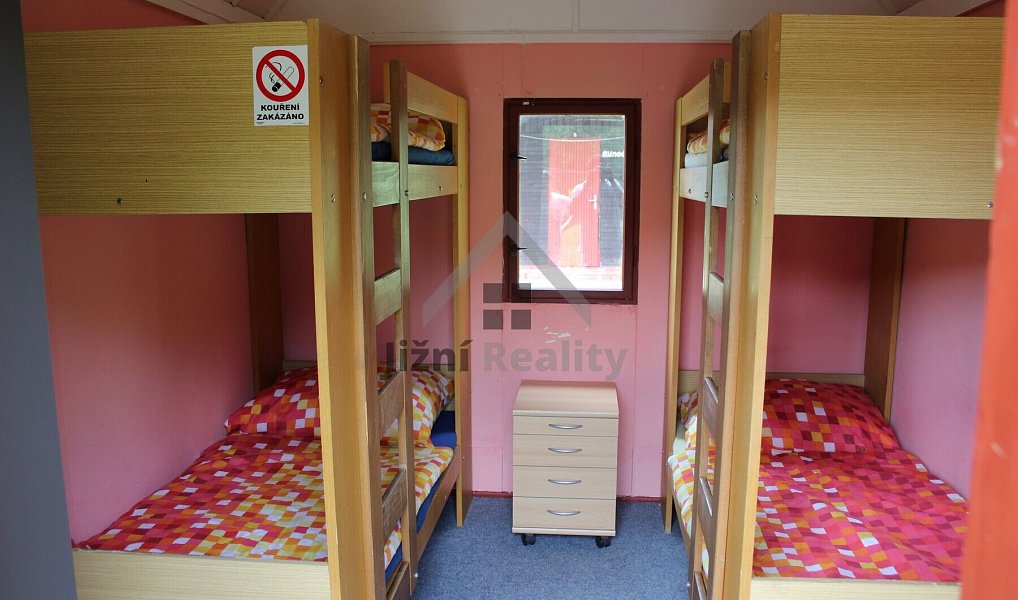Prodej ubytovacího objektu 1 000 m², Protivín – náhled fotky 22