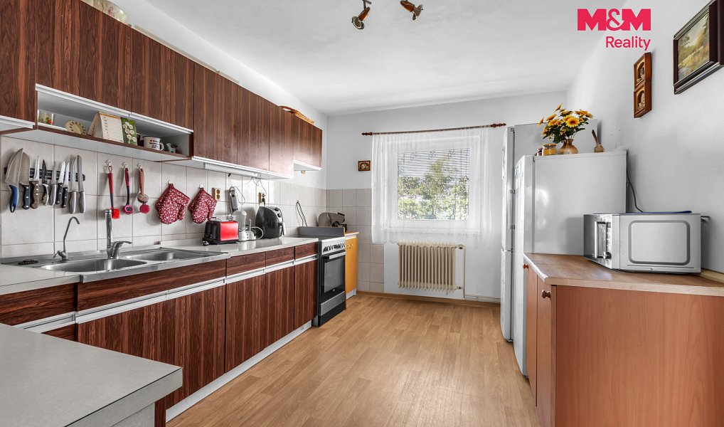 Prodej domu 215 m² s pozemkem 679 m², Skuteč – náhled fotky 5