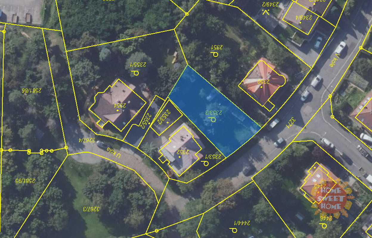 Prodej stavebního pozemku 389 m² – fotografie 3