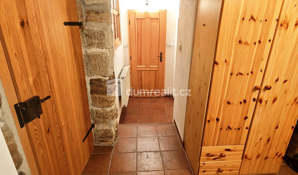 Prodej domu 162 m² s pozemkem 1 205 m², Žandov – náhled fotky 11