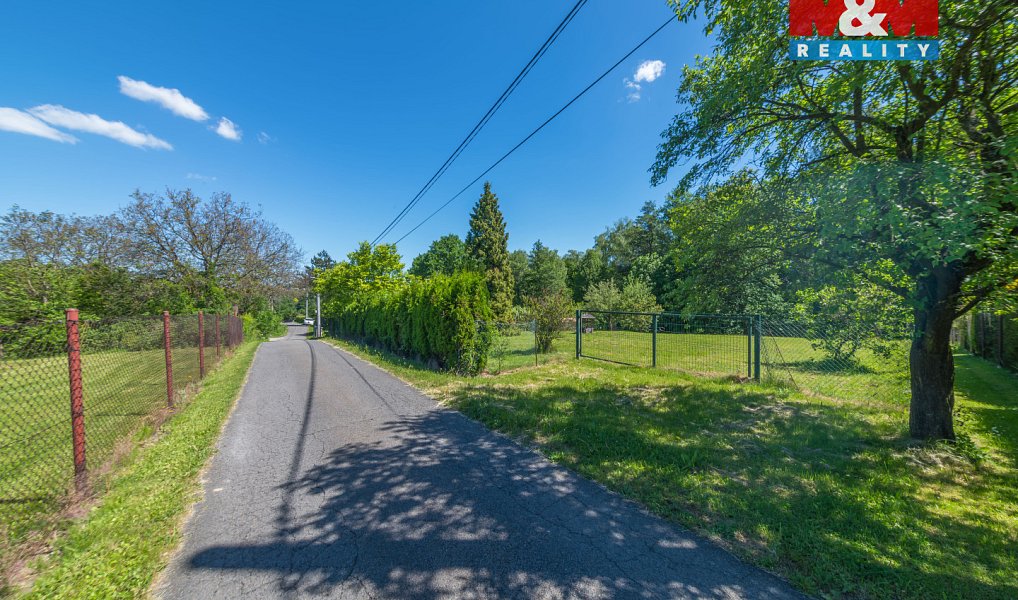 Prodej stavebního pozemku 3 300 m², Petřvald – náhled fotky 3