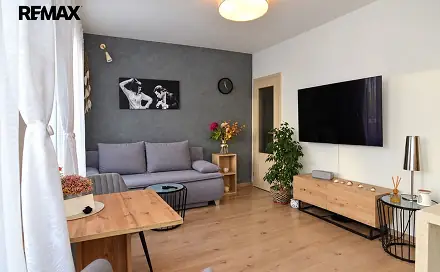 Pronájem bytu 2+kk 44 m²