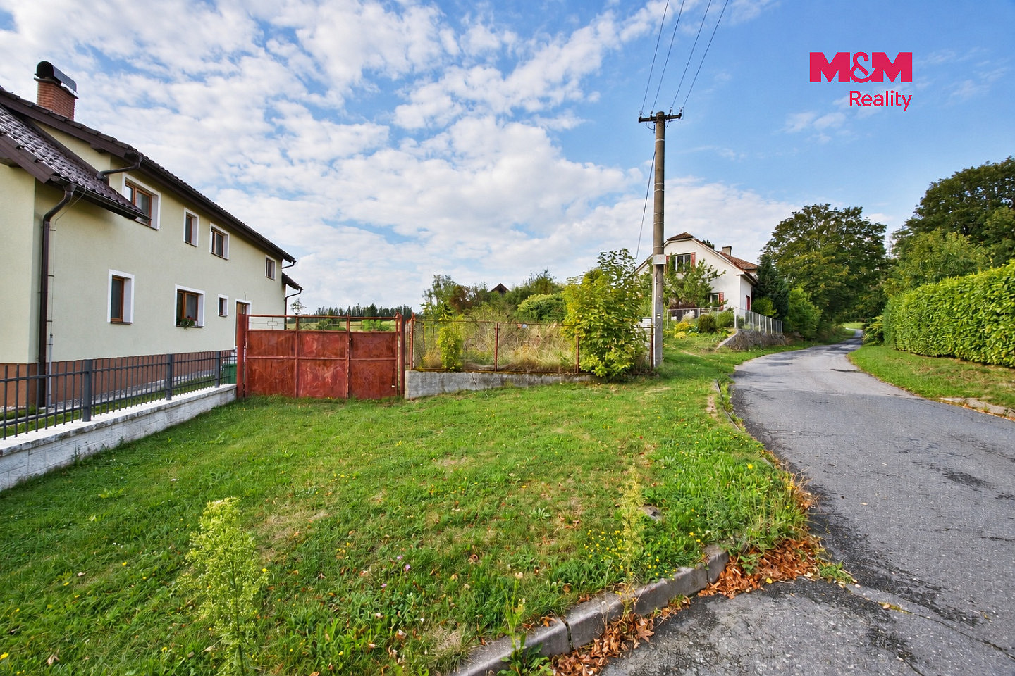 Prodej stavebního pozemku 484 m² – fotografie 3