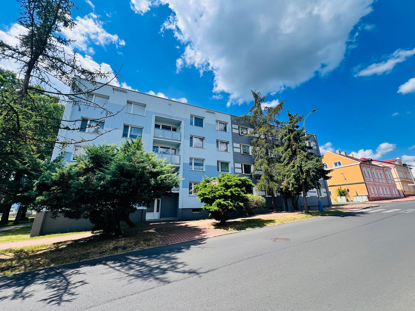 Pronájem bytu 1+1 32 m²