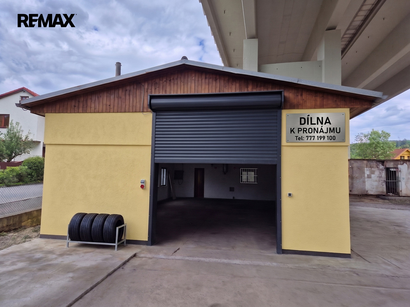 Pronájem komerčního objektu (jiného typu) 80 m²