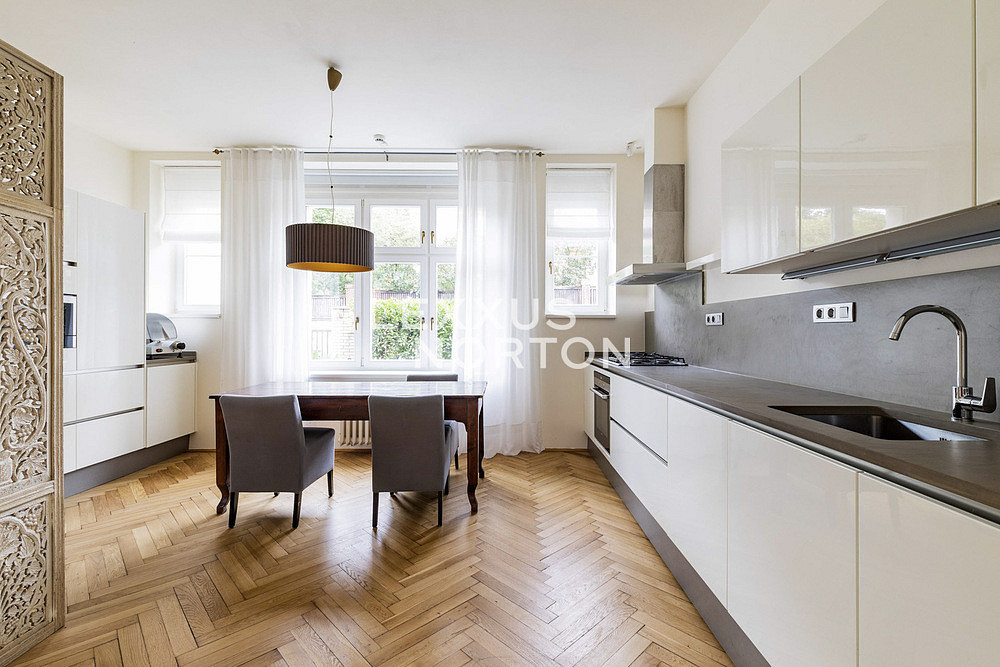 Pronájem bytu 4+1 120 m² — photo 4