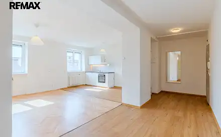 Pronájem bytu 2+kk 63 m²