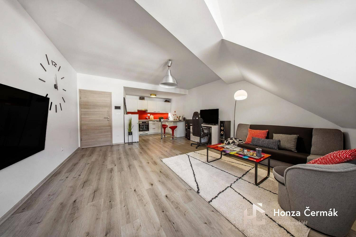Prodej bytu 2+kk 78 m² – fotografie 2