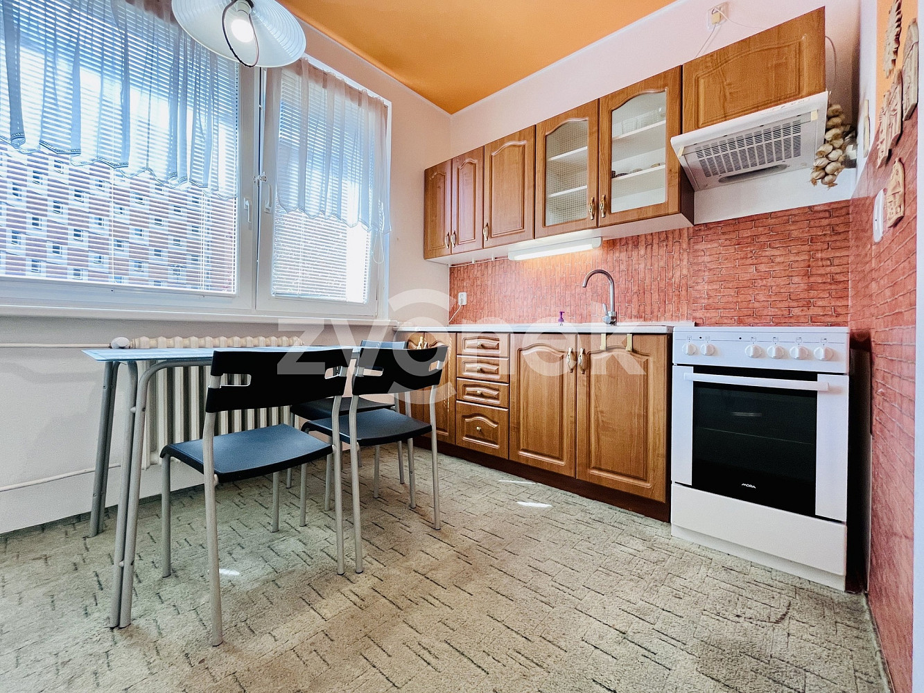 Pronájem bytu 1+1 34 m² — photo 2