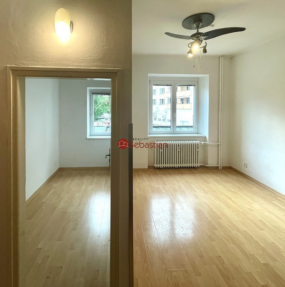 Pronájem bytu 2+kk 83 m² – fotografie 4