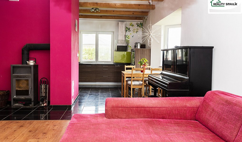 Prodej domu 250 m² s pozemkem 1 048 m², Pomezí nad Ohří – náhled fotky 5