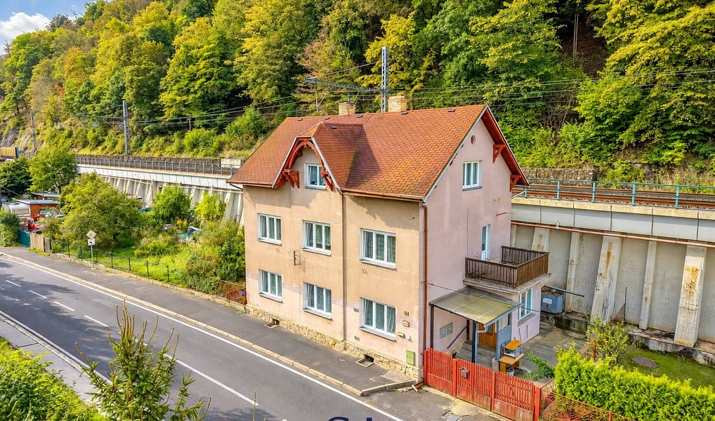 Prodej domu 233 m² s pozemkem 447 m², Dobkovice – náhled fotky 4