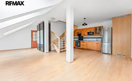 Prodej bytu 2+kk 73 m², Ovenecká, Praha 7 - Holešovice