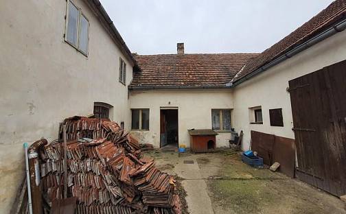Prodej domu 295 m² s pozemkem 891 m², Litoměřická, Vrbice, okres Litoměřice