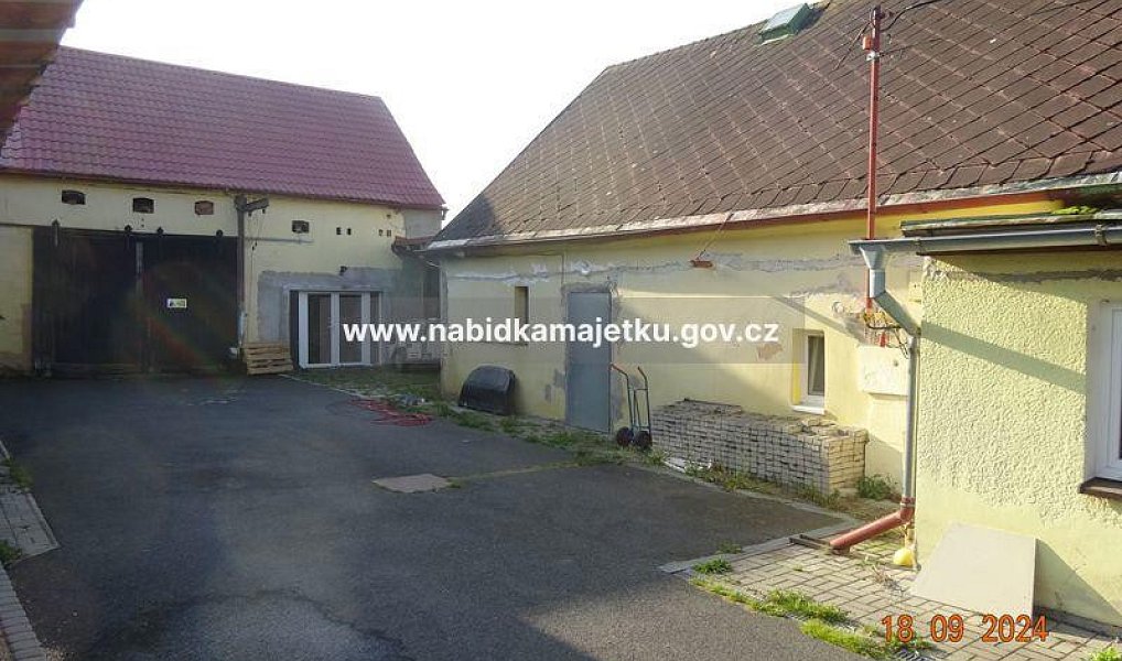 Prodej domu 113 m² s pozemkem 755 m², Černošín – náhled fotky 10