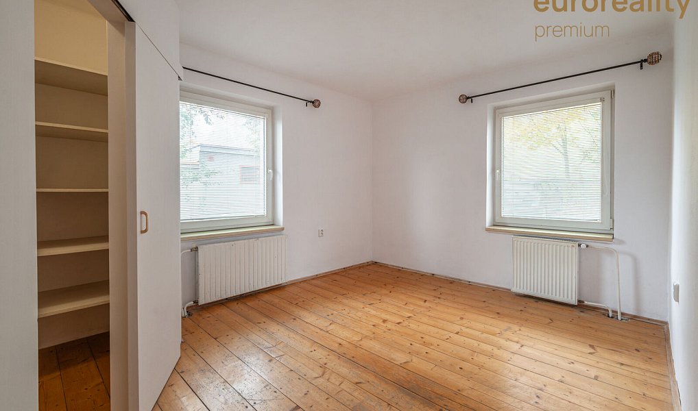 Pronájem bytu 3+1 85 m², Tachov – náhled fotky 7