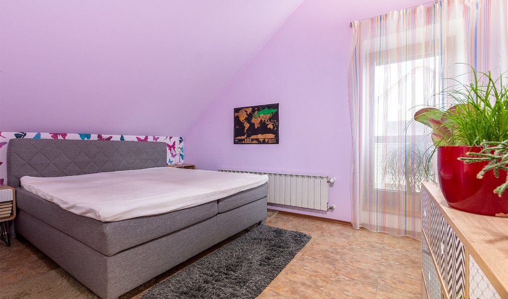 Prodej domu 200 m² s pozemkem 627 m², Pardubice – náhled fotky 12