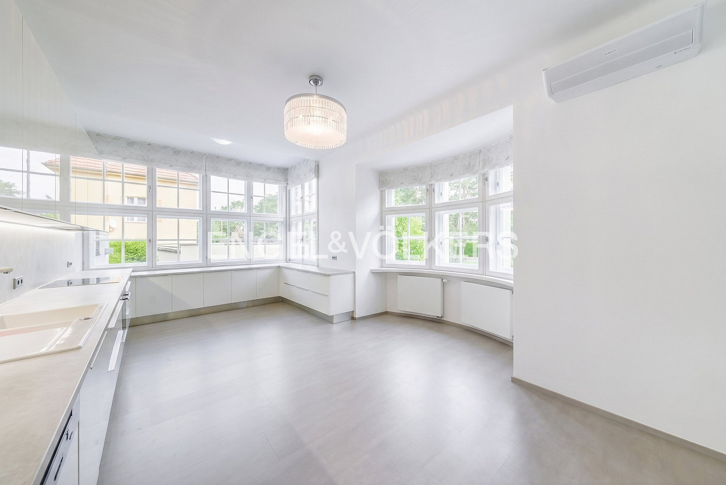 Prodej domu 434 m² s pozemkem 633 m² — photo 4