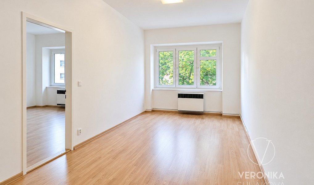 Prodej bytu 2+kk 50 m², Praha – náhled fotky 2