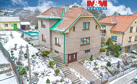 Prodej bytu 3+1 76 m², Husova, Chvaletice, okres Pardubice