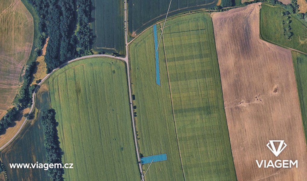 Prodej pole 889 m², Kelč – náhled fotky 2