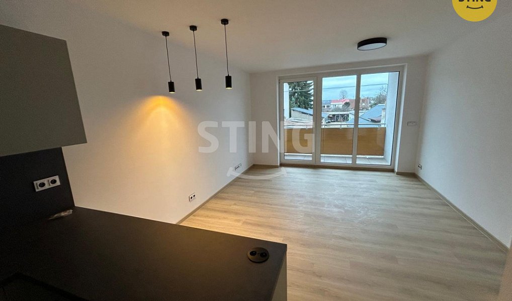 Pronájem bytu 2+kk 56 m², Pardubice – náhled fotky 2