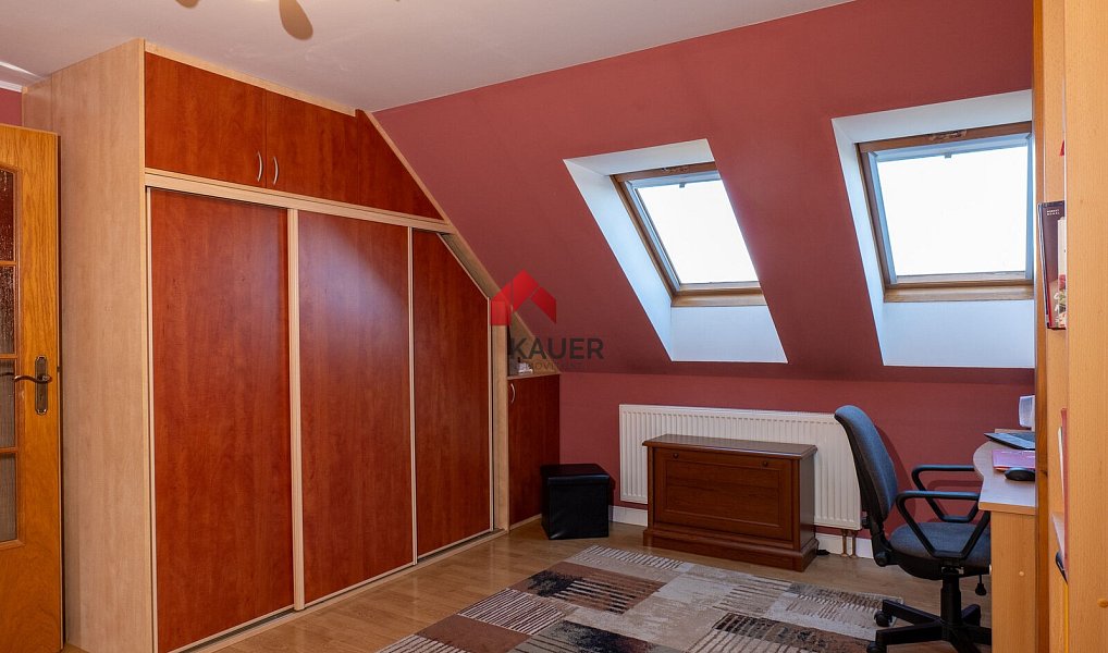 Prodej domu 183 m² s pozemkem 2 021 m², Mohelnice – náhled fotky 10