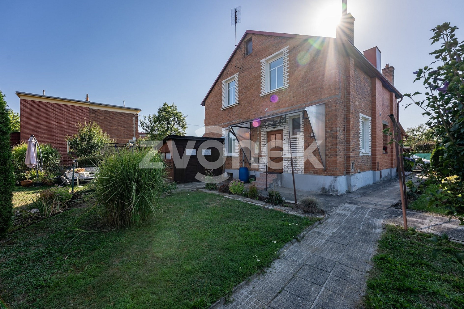 Prodej domu 77 m² s pozemkem 40 m² – fotografie 2