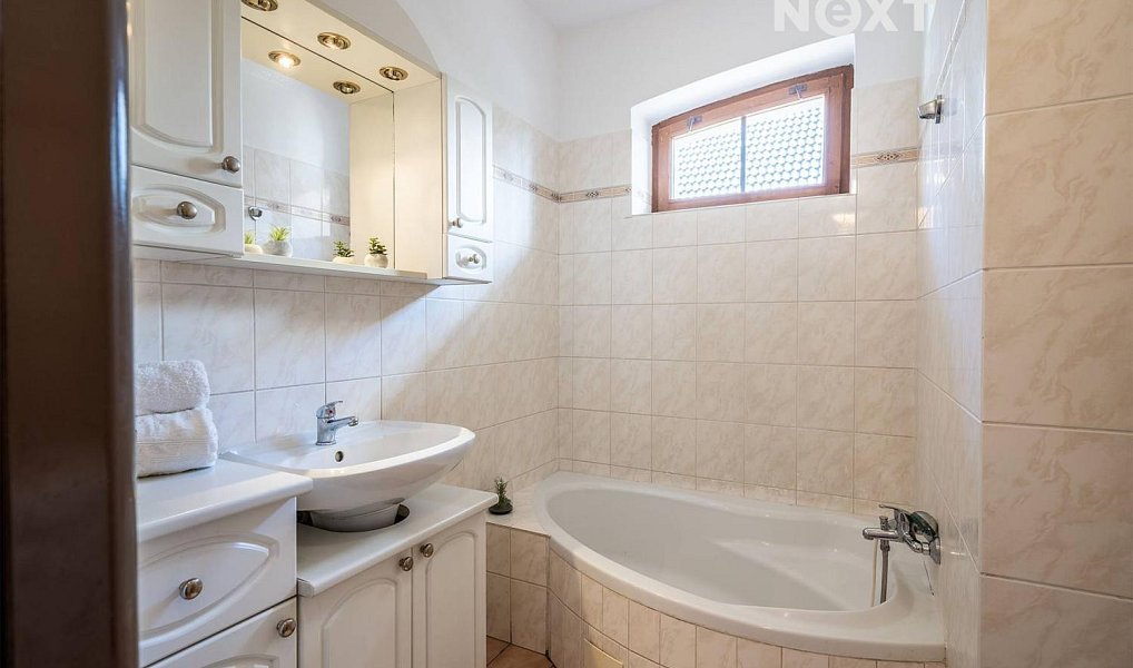 Prodej domu 171 m² s pozemkem 920 m², Černilov – náhled fotky 16