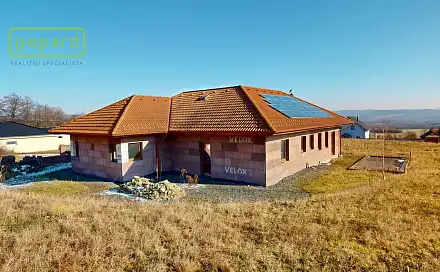 Prodej domu 200 m² s pozemkem 3 069 m², Polní, Krupka - Unčín, okres Teplice