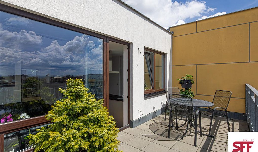 Prodej bytu 3+kk 91 m², Praha – náhled fotky 9