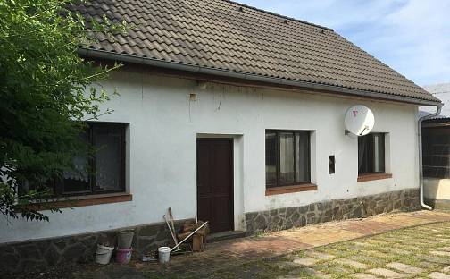 Prodej domu 300 m² s pozemkem 1 435 m², Chotilsko, okres Příbram