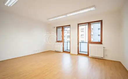 Pronájem bytu 1+kk 35 m²