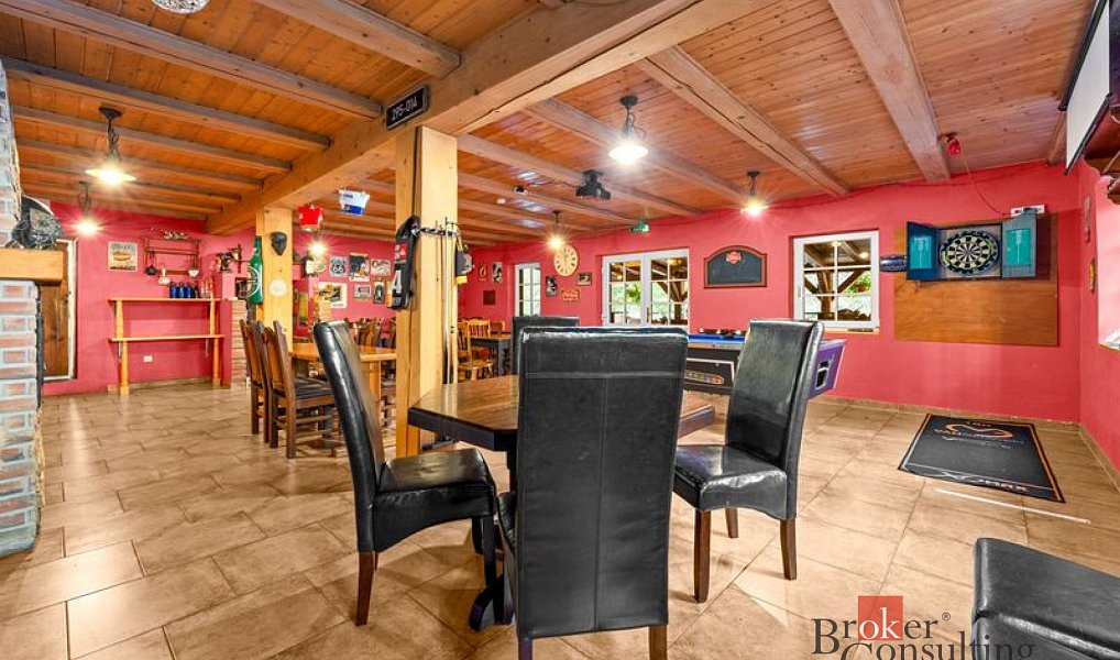 Prodej domu 650 m² s pozemkem 906 m², Strážné – náhled fotky 48