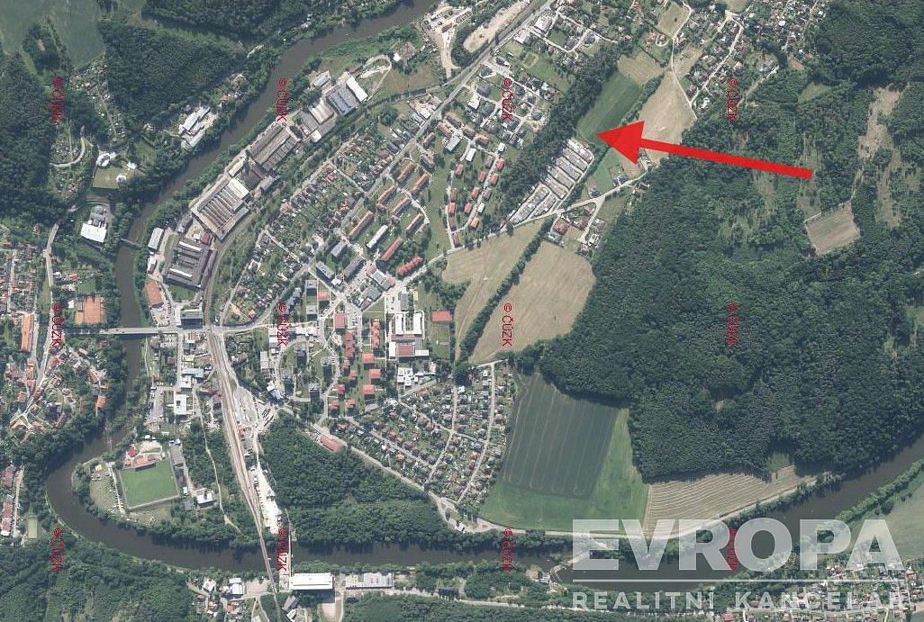 Prodej stavebního pozemku 2 475 m² – fotografie 4
