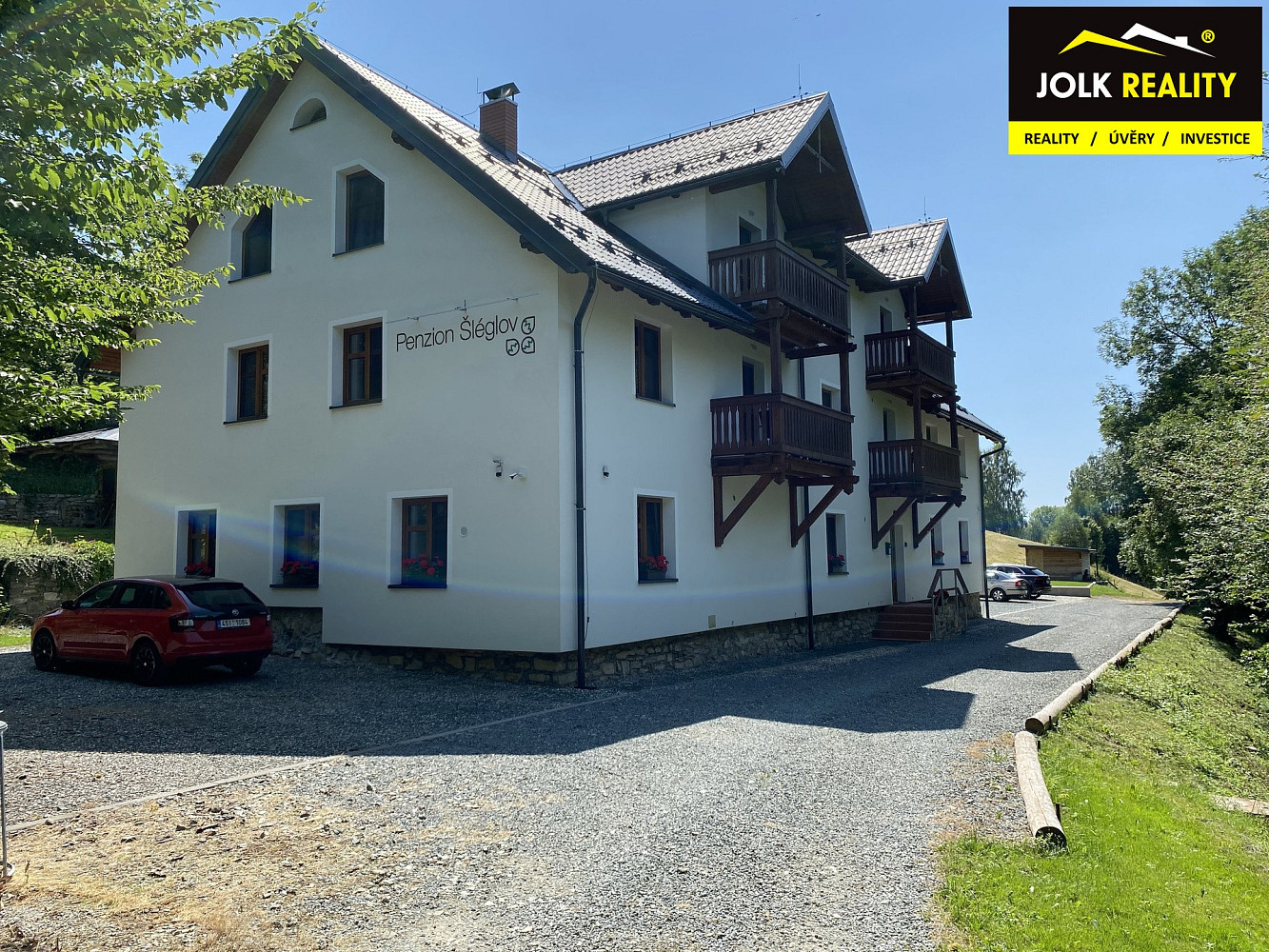 Prodej ubytovacího objektu 800 m² – fotografie 4